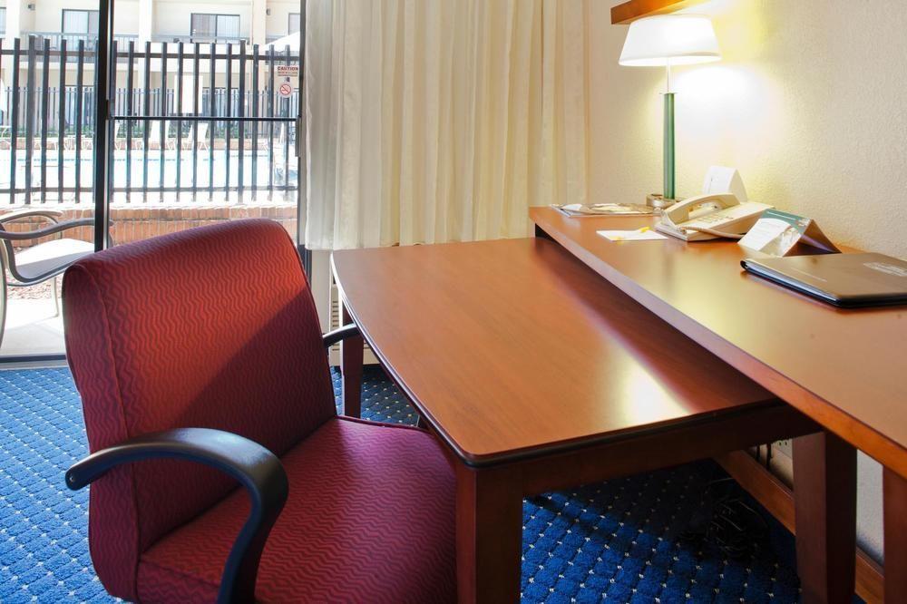 Comfort Inn Roswell-Dunwoody Rum bild