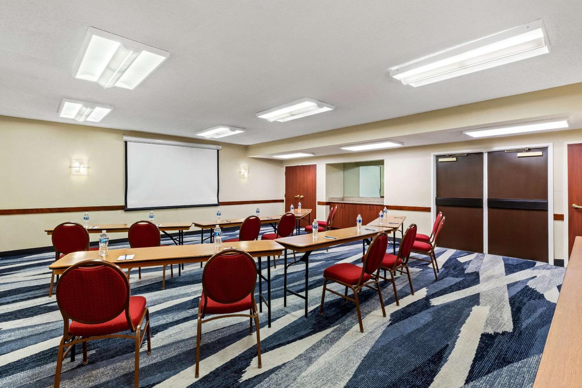 Comfort Inn Roswell-Dunwoody Exteriör bild